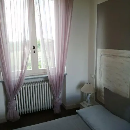 Cascina Spazio Indaco Bed & Breakfast