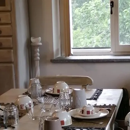 Cascina Spazio Indaco Bed & Breakfast