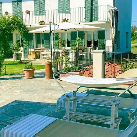Bed & Breakfast Cascina Spazio Indaco Castagnole Monferrato