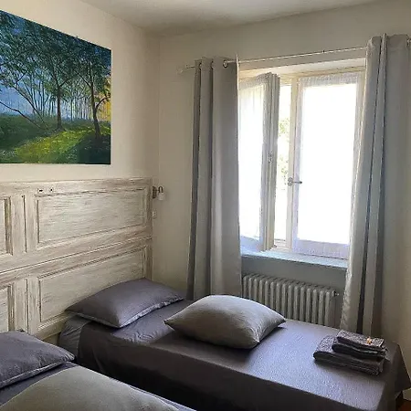 Bed & Breakfast Cascina Spazio Indaco