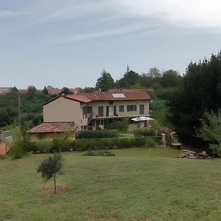 Cascina Spazio Indaco Bed & Breakfast *