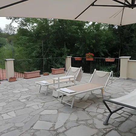 Bed & Breakfast Cascina Spazio Indaco *