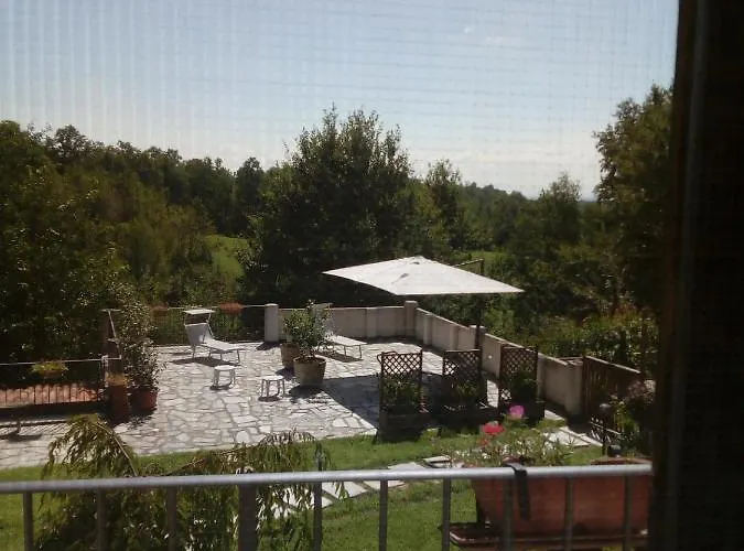 La Vite E L'ulivo Couette-café