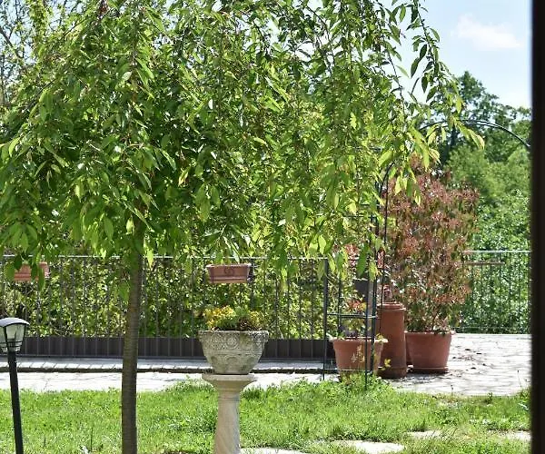Oda ve Kahvaltı La Vite E L'ulivo Castagnole Monferrato